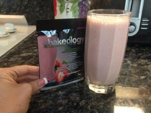 strawberryshakeologyreviews